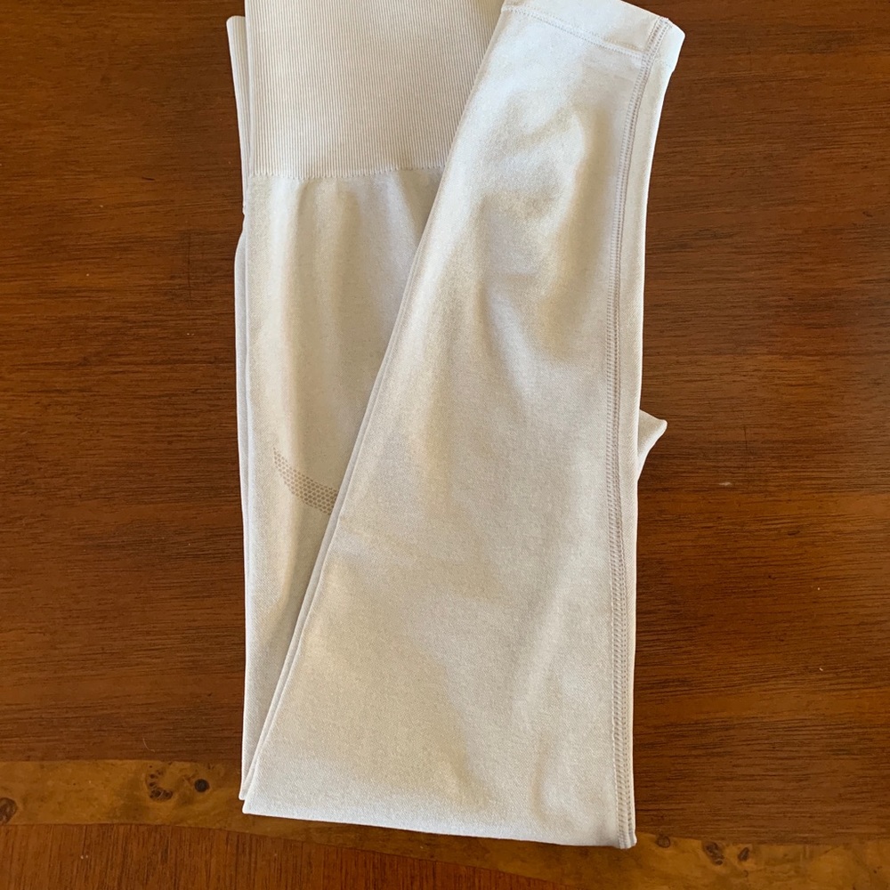 ECHT ivory leggings size small
